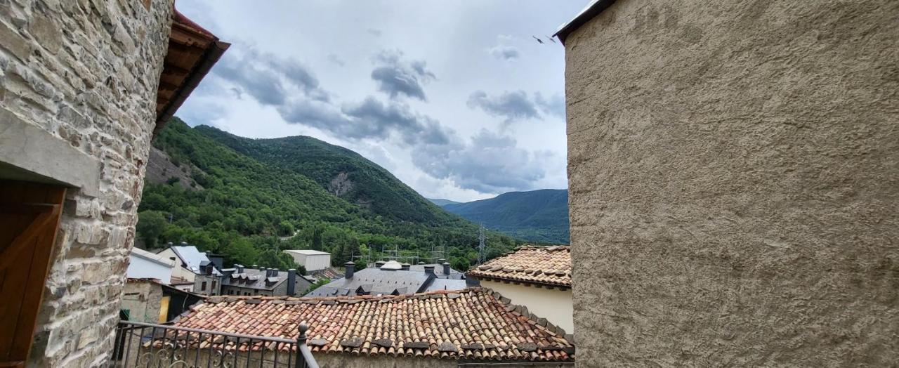 Casa Robelca Βίλα Biescas  Εξωτερικό φωτογραφία